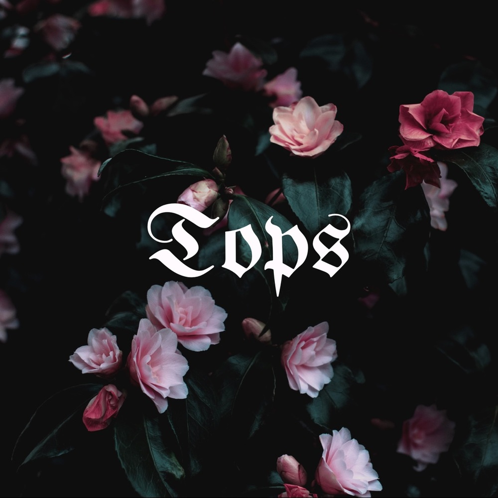 👚 Tops  👕